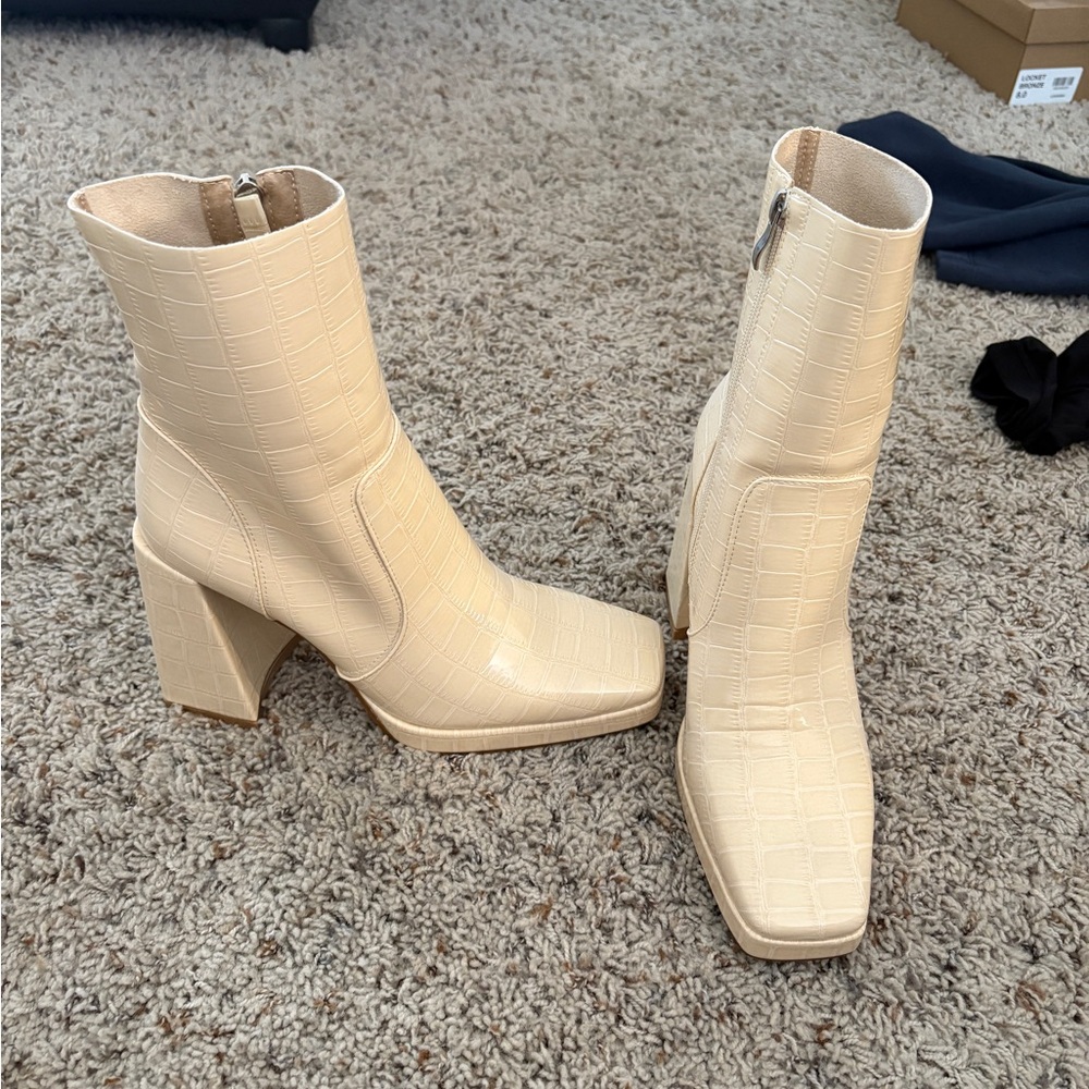 Princess Polly booties